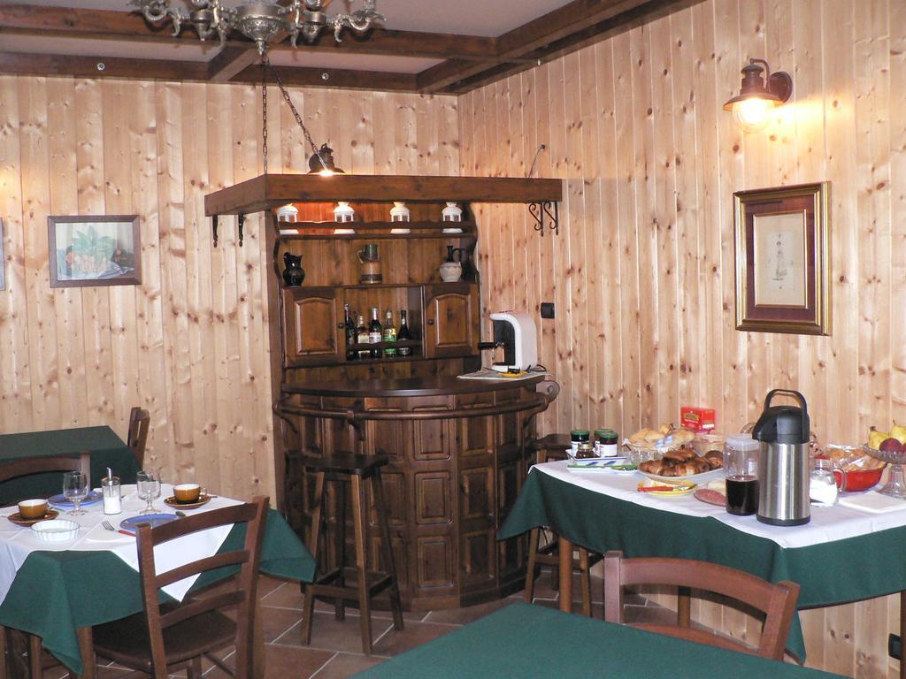 La Via Del Sole Acomodação com café da manhã Susa Exterior foto